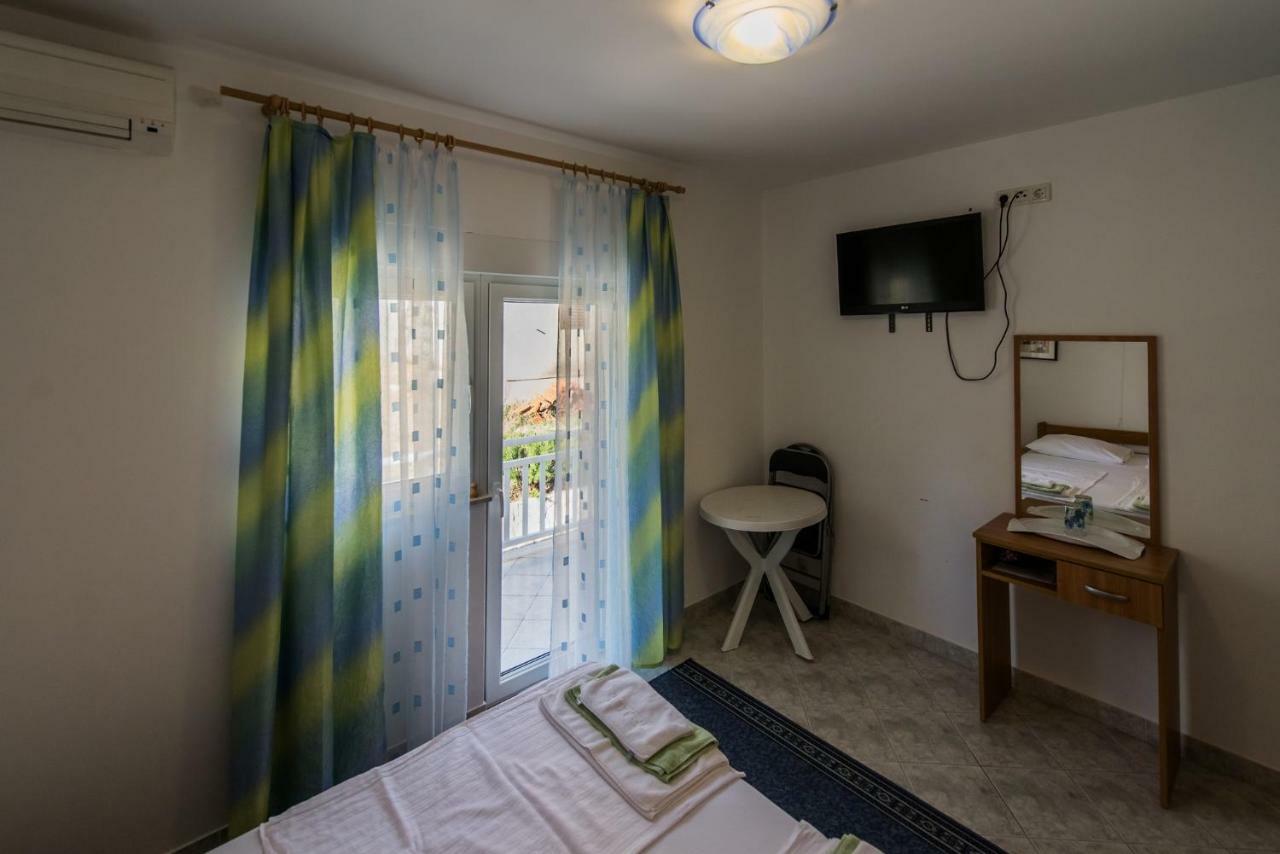 Villa Katarina Omiš Esterno foto